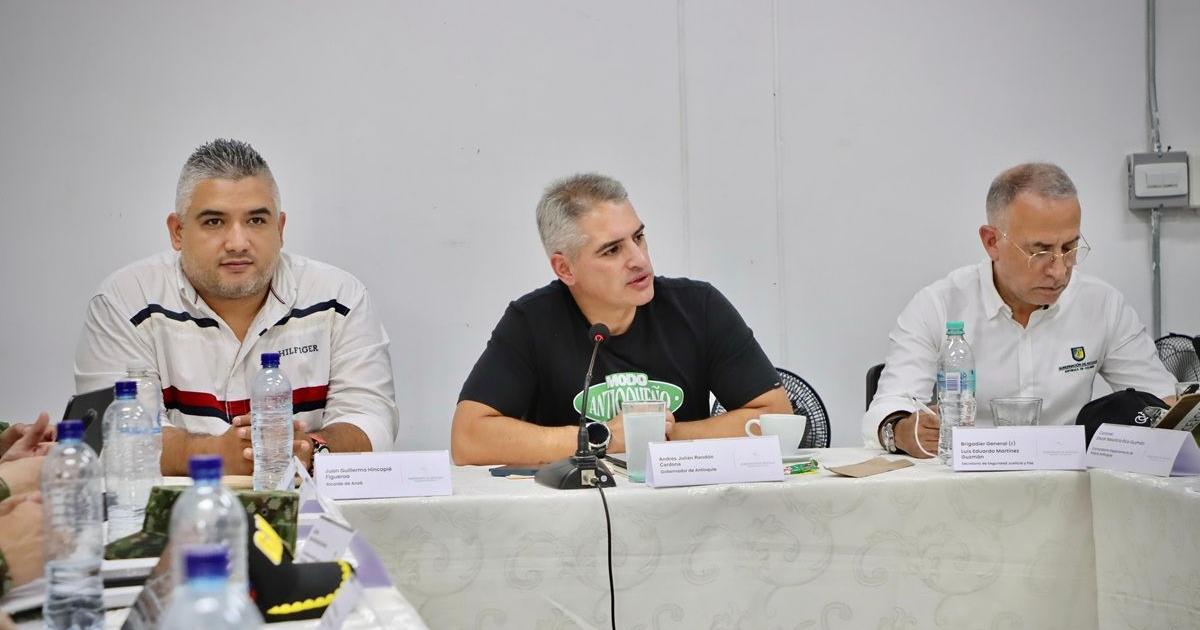 Gobernación de Antioquia ofrece $200 millones por alias ‘Darlinson’ de las disidencias de las Farc