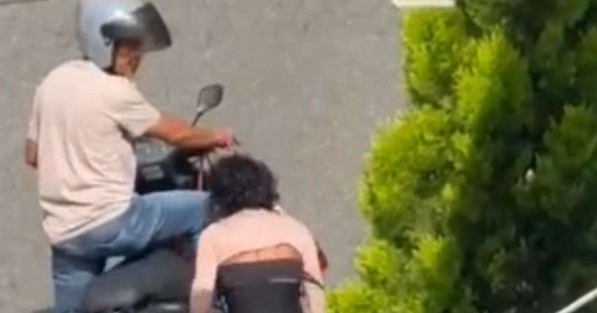 Habitante de calle causó pánico en Bello al intentar agredir con arma blanca a un motociclista