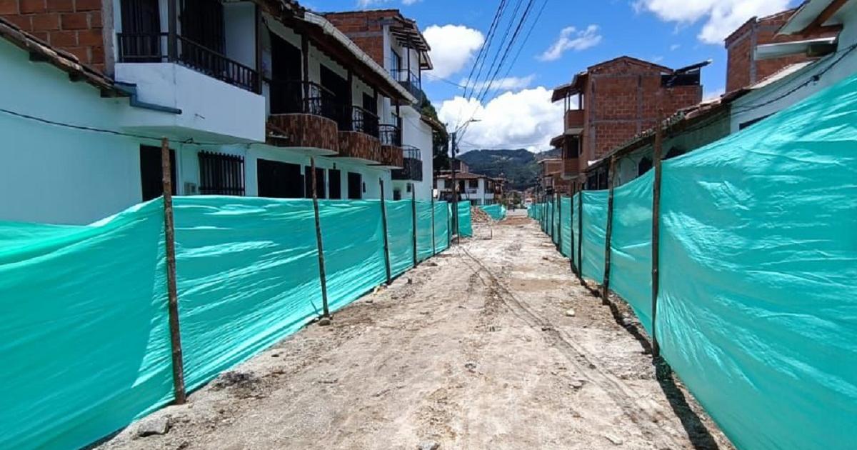 Cierres viales en La Ceja por inicio de obras de reposición de redes y pavimentación