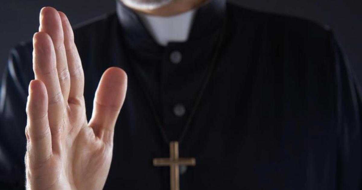 Sacerdotes amenazados en Altavista siguen sin protección un mes después de denunciar a 'Los chivos'