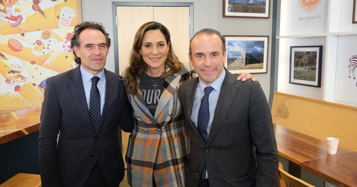 "Mis jefes son los ciudadanos de Medellín": Fico responde a Petro