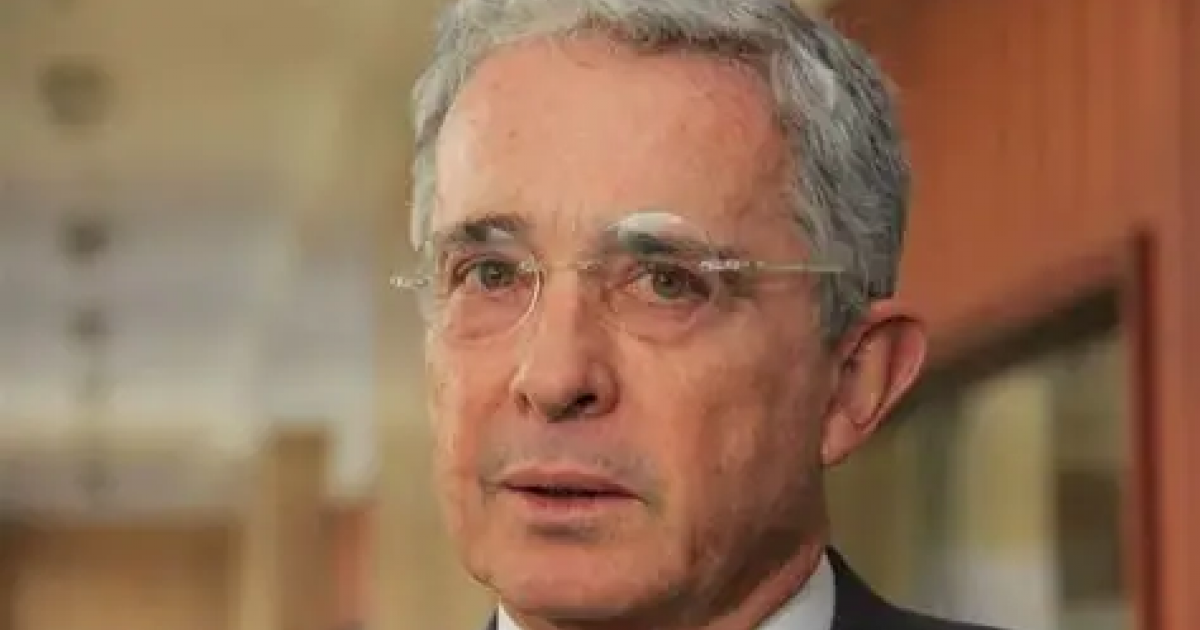 Expresidente Uribe propone llevar los servicios del Sistema Metro al oriente antioqueño