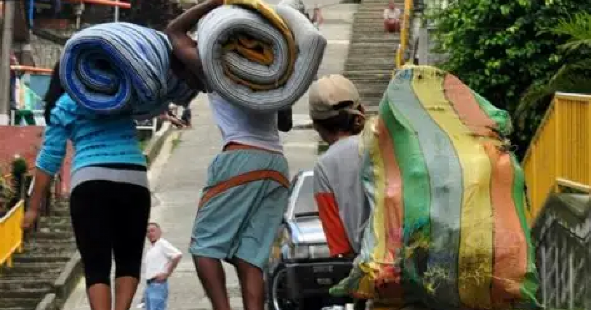 Enfrentamientos en Tarazá: Más de 80 desplazados por choques entre Clan del Golfo y ELN