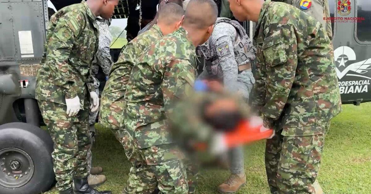 Tres uniformados del Ejército evacuados de zona rural de Frontino, tras combates contra el Clan del Golfo