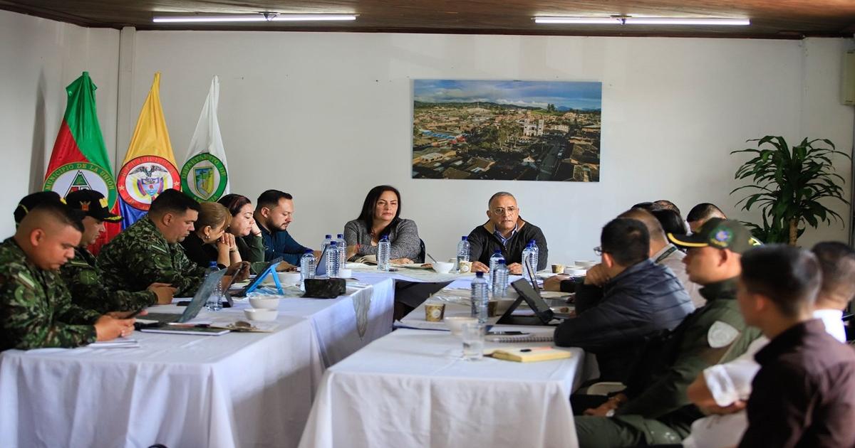 Refuerzan medidas de seguridad en La Unión tras la masacre del fin de semana