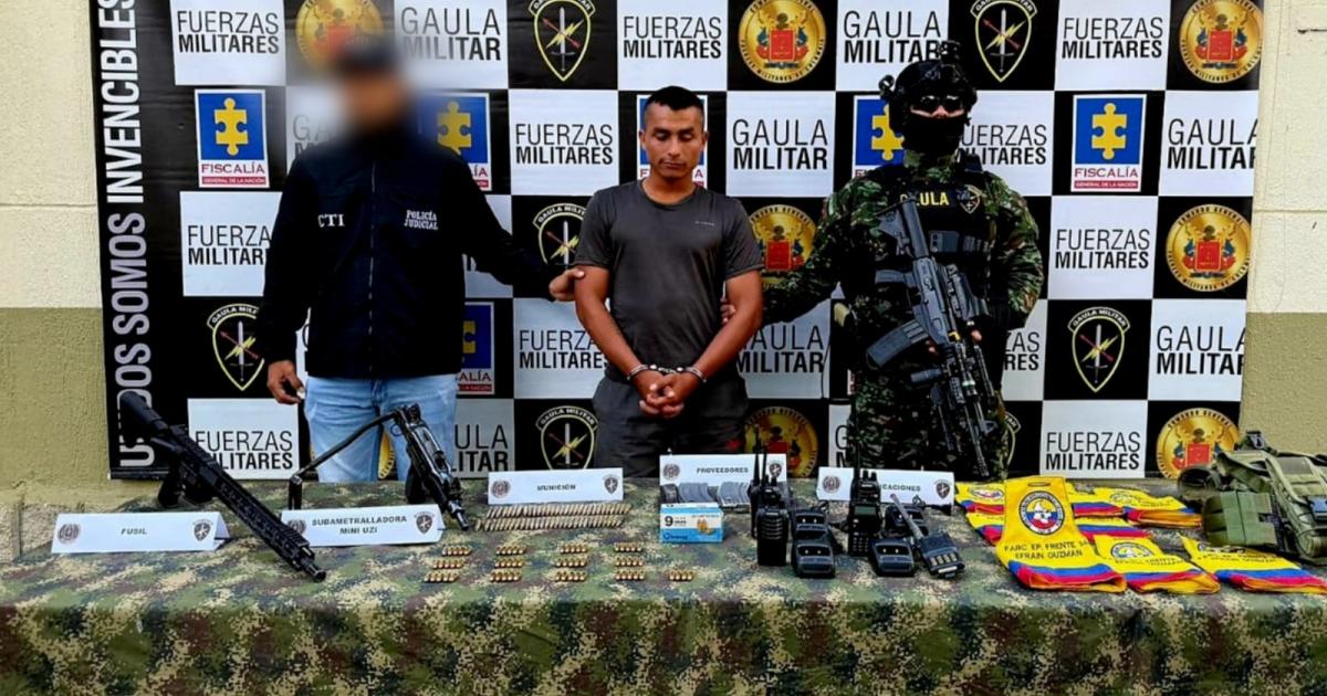 A la cárcel presunto miembro de las disidencias que hallaron con fusil y mini uzi; delinquía entre Antioquia y Caldas