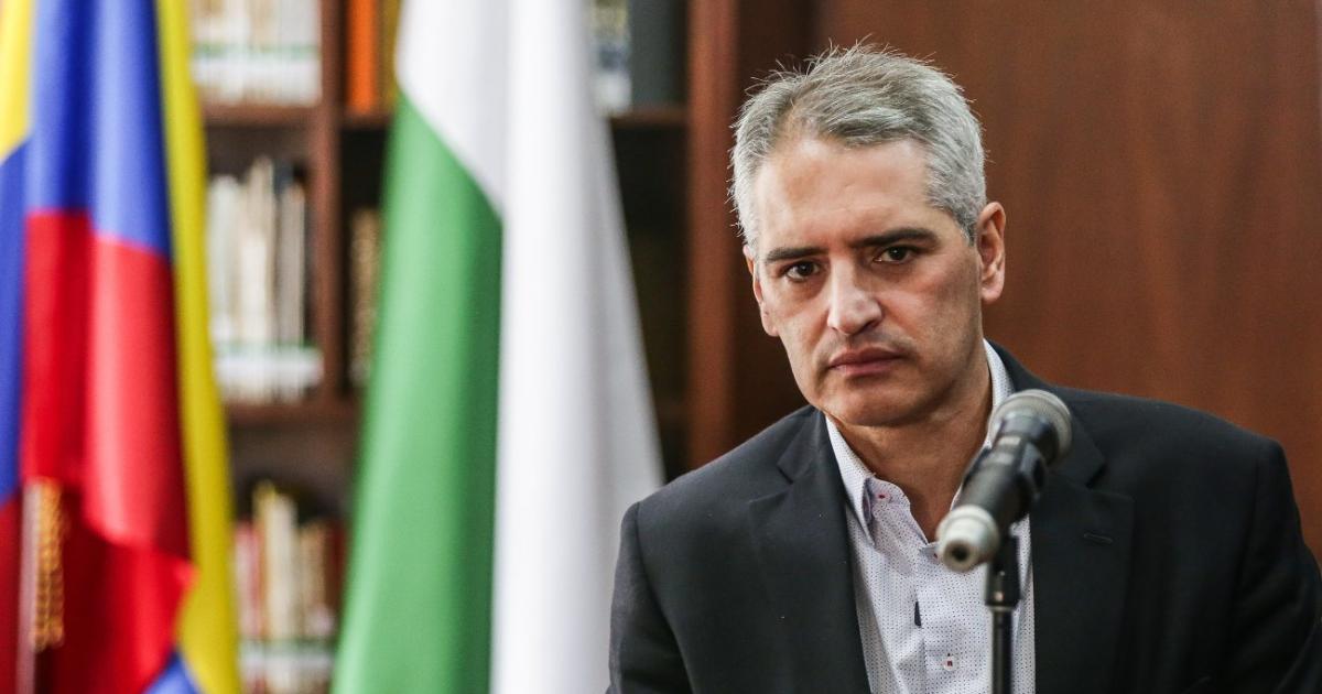 "La decisión de EE. UU. es un coletazo buscado por Petro. Una provocación peligrosa": gobernador de Antioquia