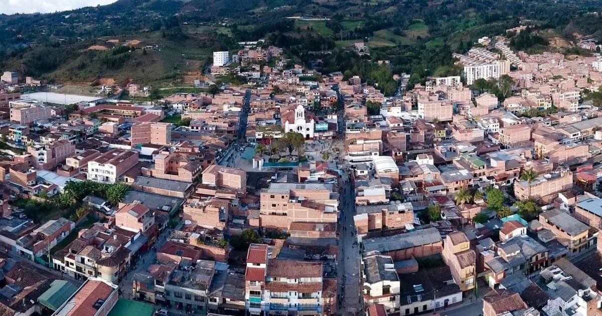 Juez dio plazo de 48 horas a Minhacienda para que envíe los recursos para realizar consulta del Área Metropolitana de Oriente