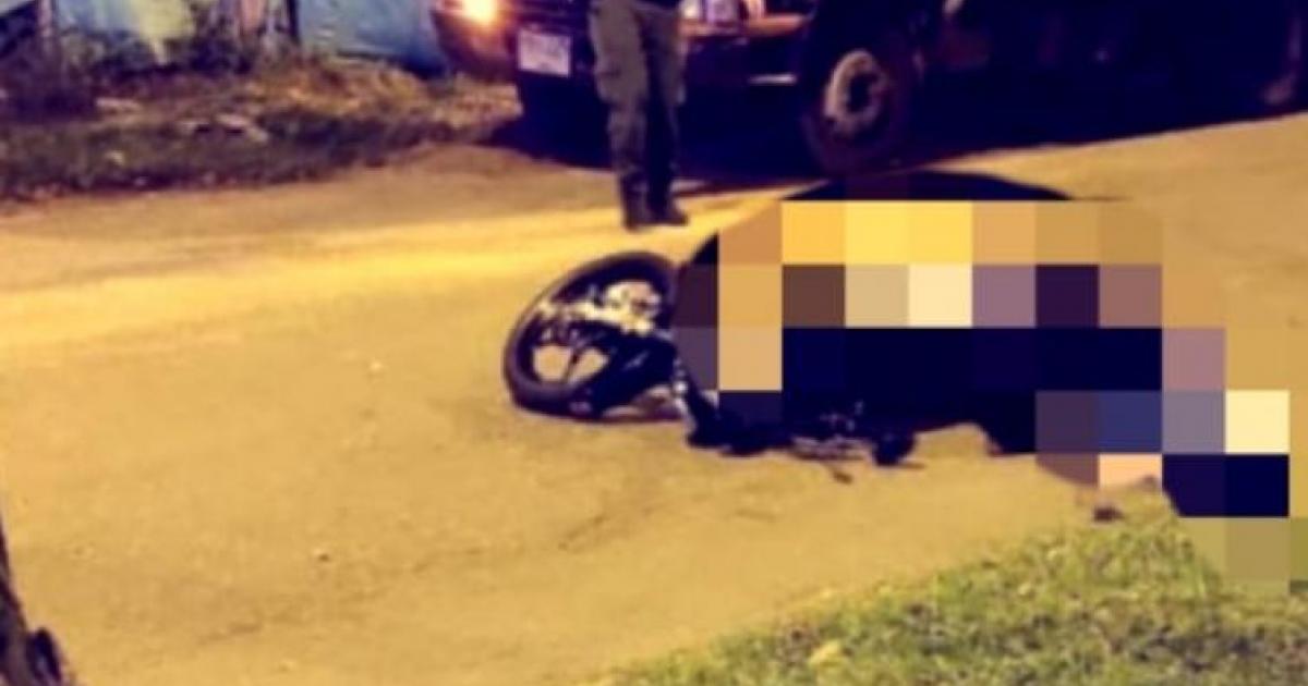Le iban a robar su carro, se llenó de valor y mató a puñaladas al fletero en el barrio Manrique de Medellín