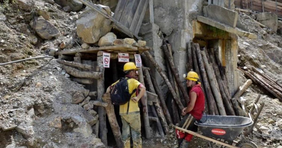 Alud de tierra y roca sepultó a un minero en Zaragoza; murió atrapado mientras realizaba sus labores