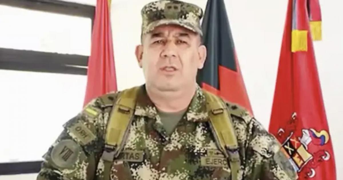 Chats de 'Calarca': ¿Por qué el general Huertas sigue ejerciendo funciones pese a la suspensión de la Procuraduría?