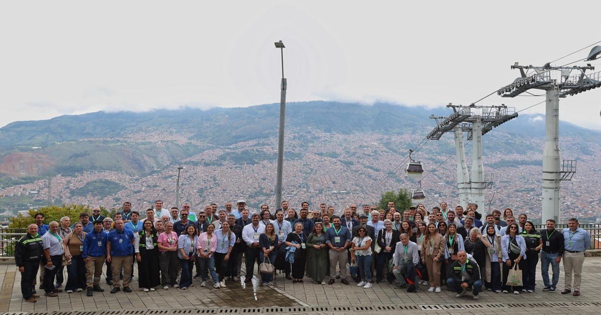 Medellín se consolida como referente internacional en transporte público tras albergar foro de la UITP