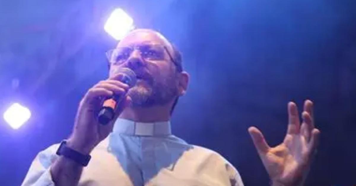 El Papá León XIV designó al Padre José Camilo Arbeláez como nuevo Obispo de la Diócesis de Vélez, Santander 