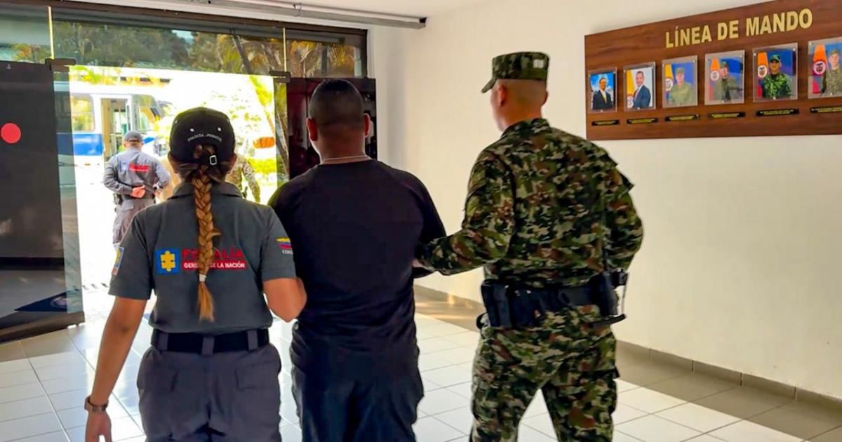 "Lo mataron a punta de golpes y lo botaron al río": detalles del presunto crimen de un civil en el Batallón de Frontino