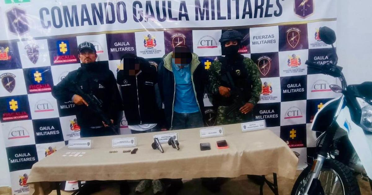Les echaron “guante” a dos supuestos extorsionistas del Clan del Golfo en Marinilla, Antioquia