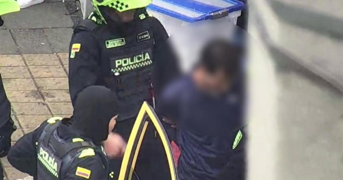 Le montaron la perseguidora a supuesto ladrón de motos en Medellín: Lo siguieron en Manrique