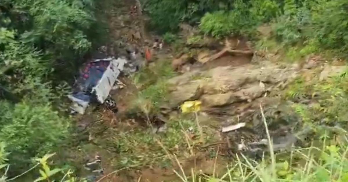 Estudiante herido escaló el abismo para pedir auxilio tras tragedia en Remedios