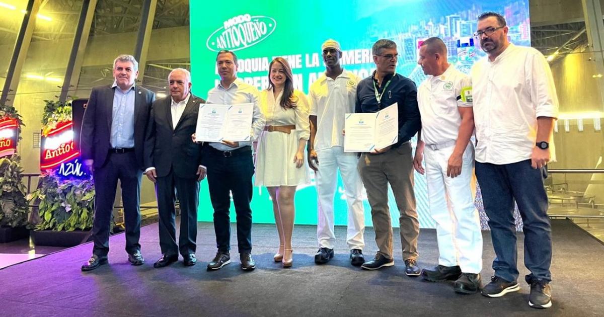 Hito en la FLA: Aguardiente antioqueño recibió certificación en carbono neutro