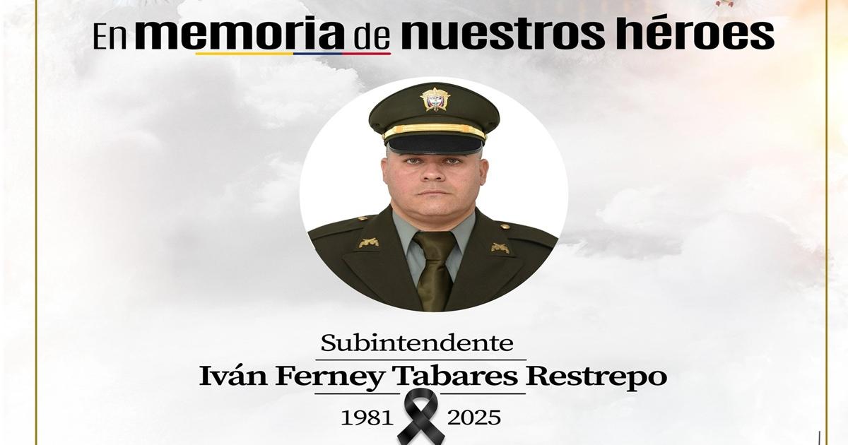 Asesinaron a un policía en Medellín tras resistirse al robo de su moto en Manrique