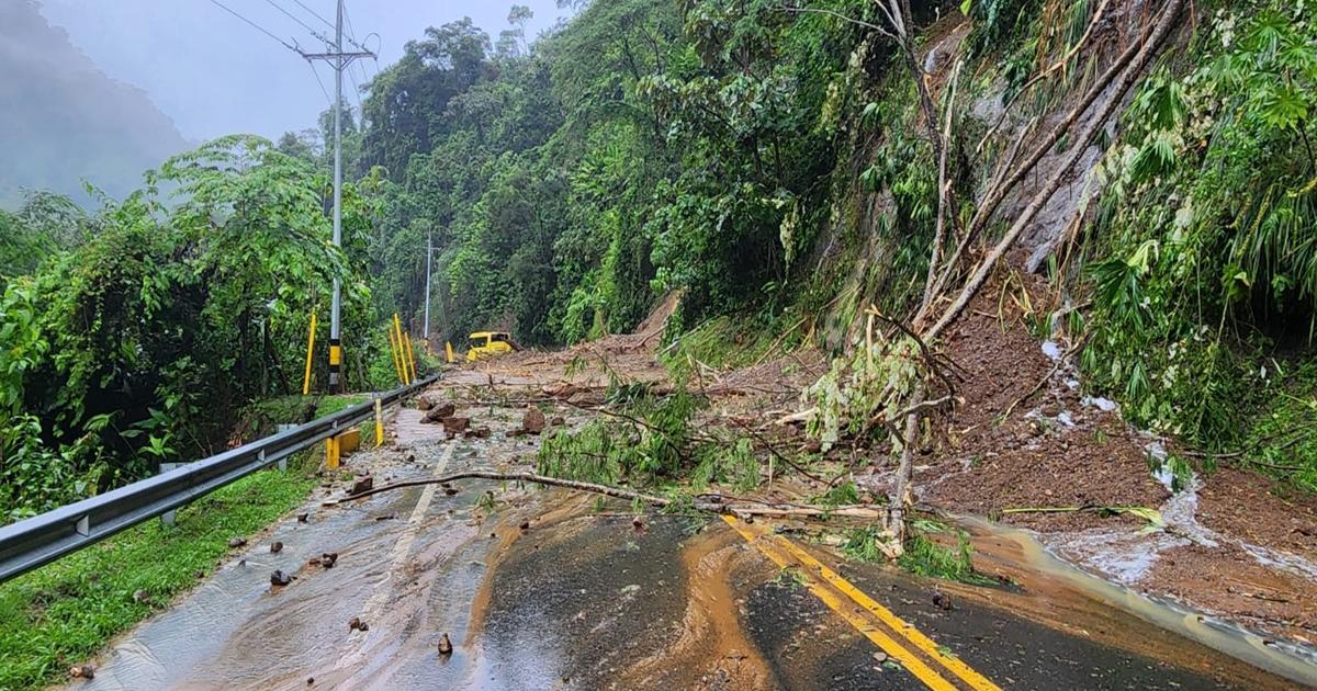 Cierre parcial en la vía Medellín-Urabá por deslizamientos: 6.000 pasajeros afectados