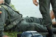 Hostigan a policías tras allanamiento de la SAE en Buriticá: un uniformado herido