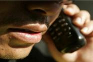 Campaña de difamación digital y hostigamiento telefónico pone en riesgo a abogada minera en Antioquia