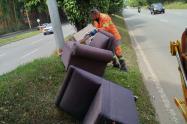 Muebles en la calles de Medellín 