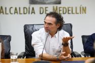 Alcalde de Medellín pide a la justicia proceder ante el desacato del Gobierno Nacional en el pago de deudas a la salud