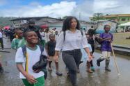 Gobernadora de Chocó denuncia presencia de artefactos explosivos en entornos educativos de Sipí.