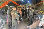 [FOTOS] Desmantelan socavón ilegal en Girardota: capturados cuatro hombres extrayendo oro con explosivos
