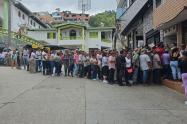 Cinco municipios de Antioquia reportan la llegada de comunidades desplazadas por el accionar de grupos armados ilegales