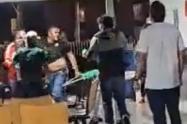 Pelea entre hinchas de fútbol en Medellín 