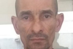 Hombre que asesinó de mas de 60 machetazos a su esposa en Medellín