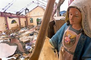 Masacre en la iglesia de Bojayá (Chocó), ocurrida el 2 de mayo de 2002