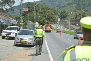 Dos muertos y cinco heridos en siniestros viales, saldo parcial del puente festivo en Antioquia