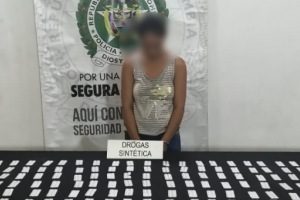 Policía sorprendió a doce ciudadanos venezolanos en la calle del “Bronx” en Medellín