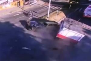 Nueve lesionados dejó choque de varios vehículos en Medellín