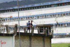 Alcaldía de Medellín contratará 77 profesionales para apoyar la descongestión carcelaria