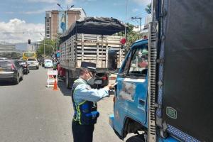 El agresor le debe $9 millones de pesos a la Secretaría de Movilidad de Medellín por infracciones.