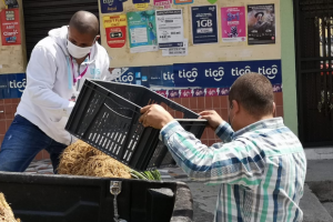 Personas inescrupulosas estarían acaparando los mercados que entrega la Alcaldía de Medellín