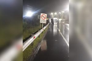 En un choque contra un camión murieron dos motociclistas en la vía Guarne- Rionegro