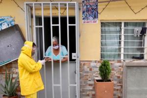 Más de 250 comparendos y 10 capturas reportó la Policía en el barrio Sinaí de Medellín que permanece aislado por coronavirus