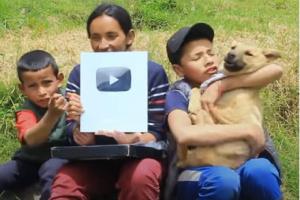 Youtubers campesinos ganan botón de reconocimiento