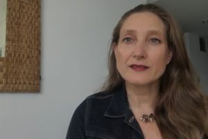 Otros funcionarios de esta dependencia de la Alcaldía también están en aislamiento preventivo. 