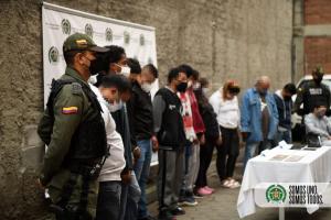 Cogieron 17 presuntos delincuentes en Belén Rincón y la Comuna 13 de Medellín