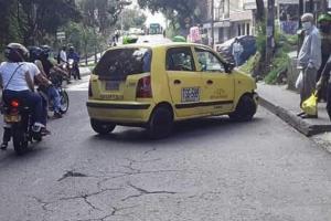 Casi matan a un taxista por robarle en el barrio Robledo
