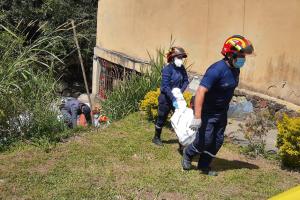 Hallan tres cadáveres en el río Medellín