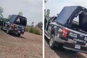 Camioneta de policías captados teniendo relaciones