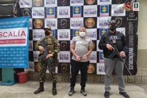 Extorsionista amenazó a una madre de familia con matarle a su hijo en Medellín