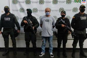 Apunta de amenazas, alias ”Guerrillo” desplazó toda una familia en Medellín